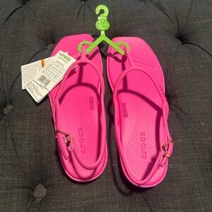 Crocs Pink Miami Sandal (size 8, NWT)